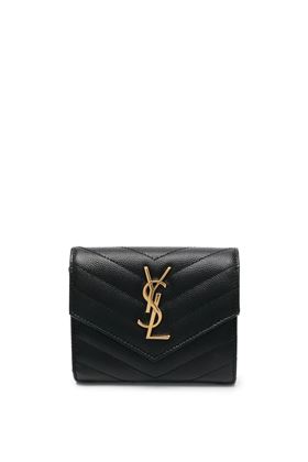 CASSANDRE MATELASSÉ PORTAFOGLI TRI-FOLD COMPATTO IN PELLE GOFFRATA GRAIN DE POUDRE SAINT LAURENT | 403943BOW011000